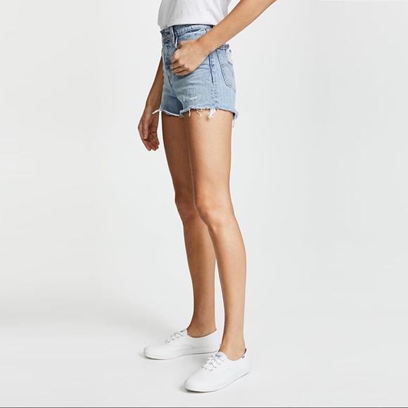 High Waisted Levi’s Jean Wedgie Shorts - Picture 5 of 10